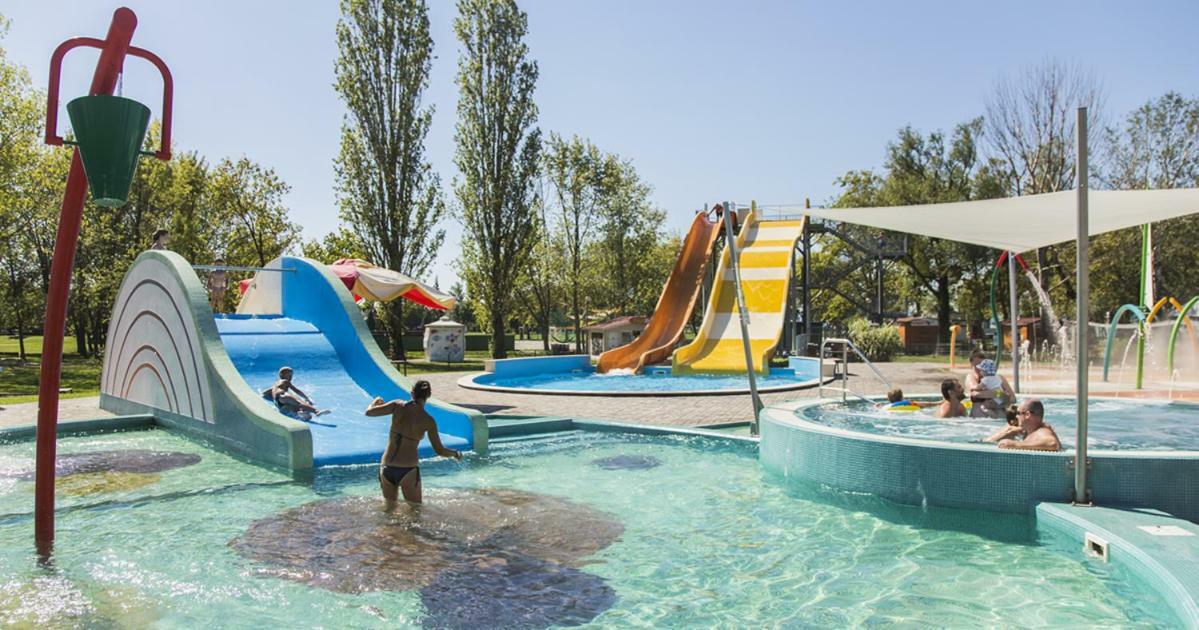 Kids' Paradise House Balatonboglar Ngoại thất bức ảnh
